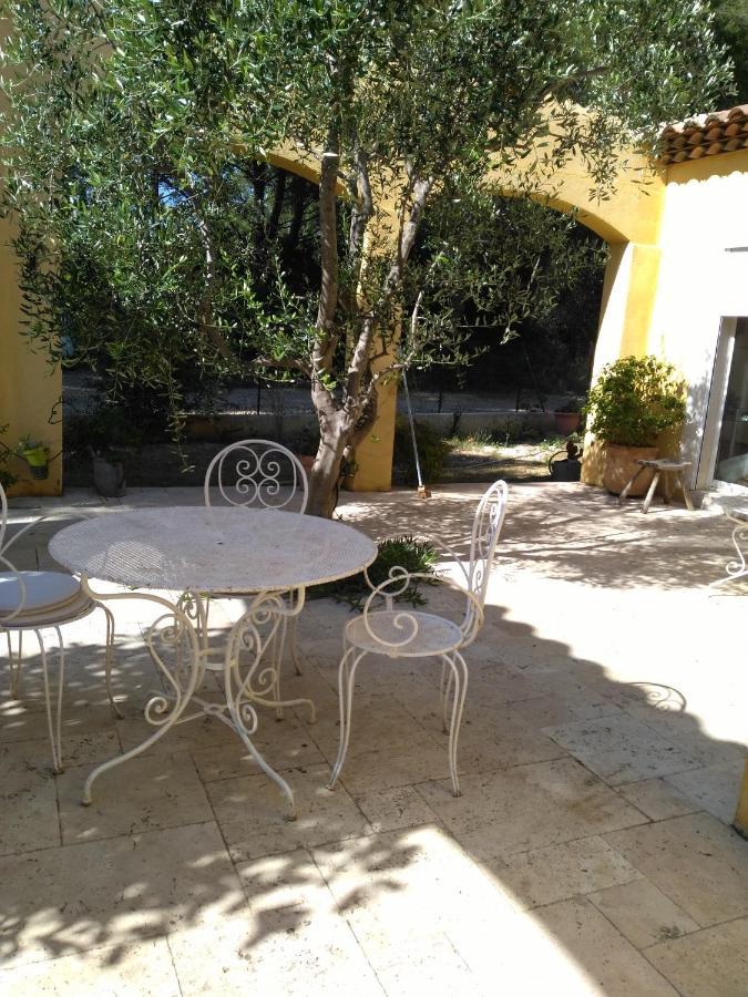 Villa De La Terre Blanche Sanary-sur-Mer Exteriér fotografie